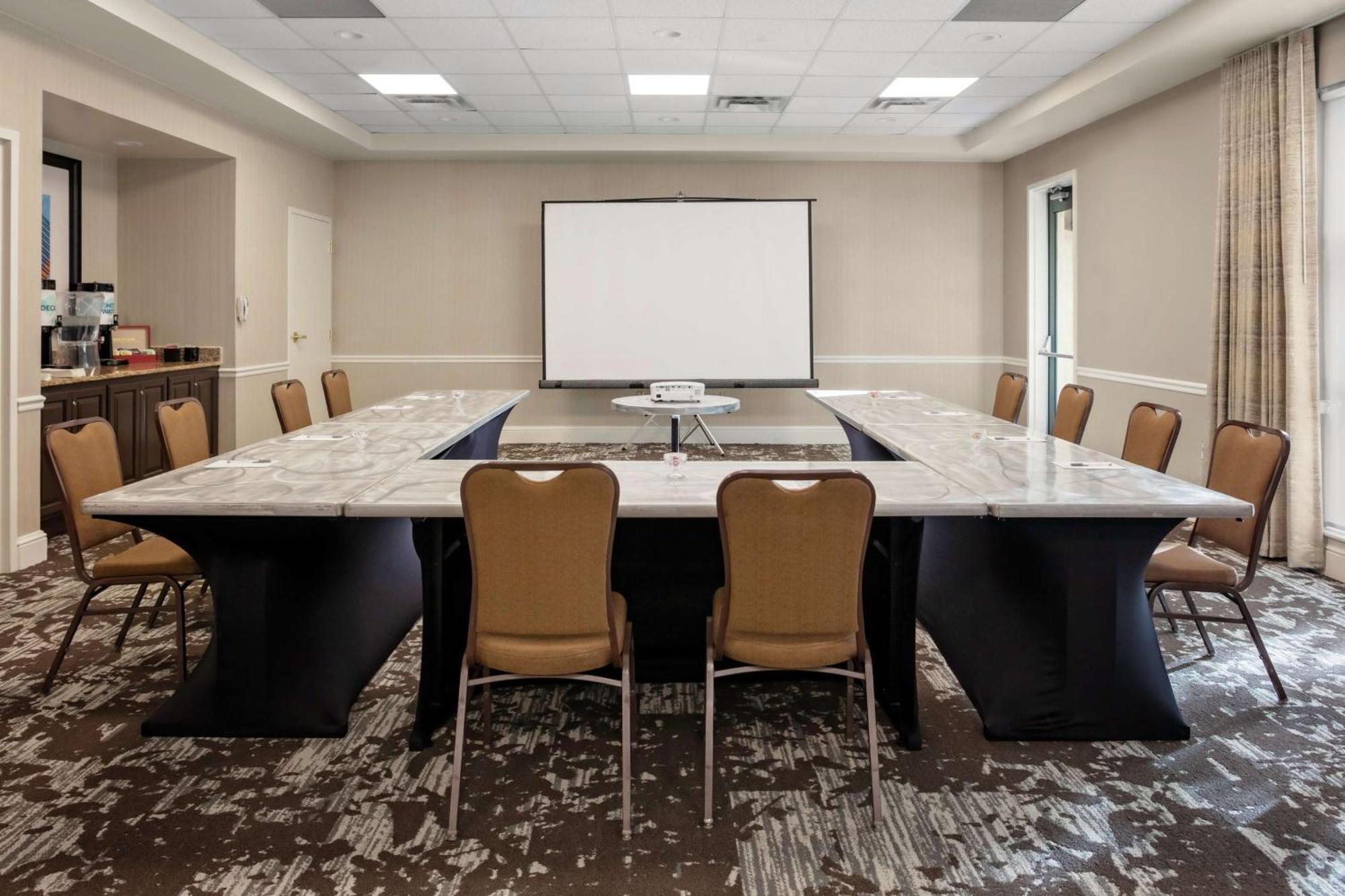 Hilton Garden Inn Atlanta Perimeter Center Dunwoody Dış mekan fotoğraf